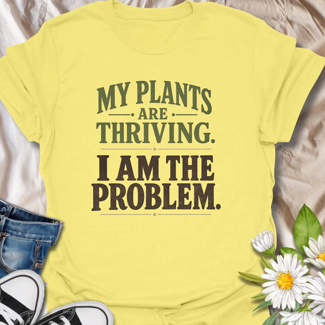 Funny plant t-shirt for anyone whose life may be messy but whose plants are doing just fine.
Features a vintage-style houseplant illustration with a relatable message for plant lovers and indoor gardeners.
Perfect for plant moms, houseplant fans, and anyone who measures success by healthy leaves.