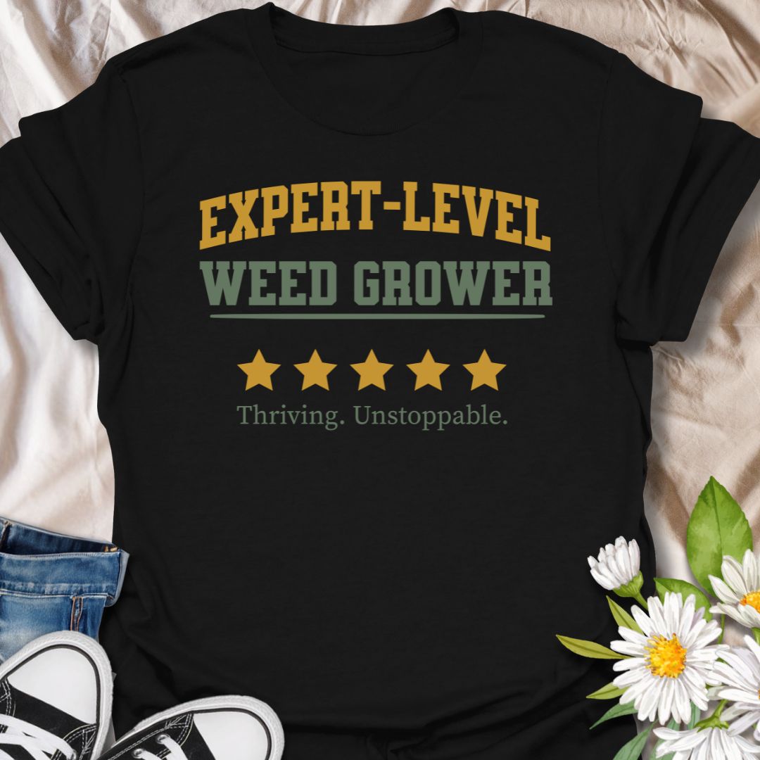 Expert-Level Weed Grower Gardening T-Shirt