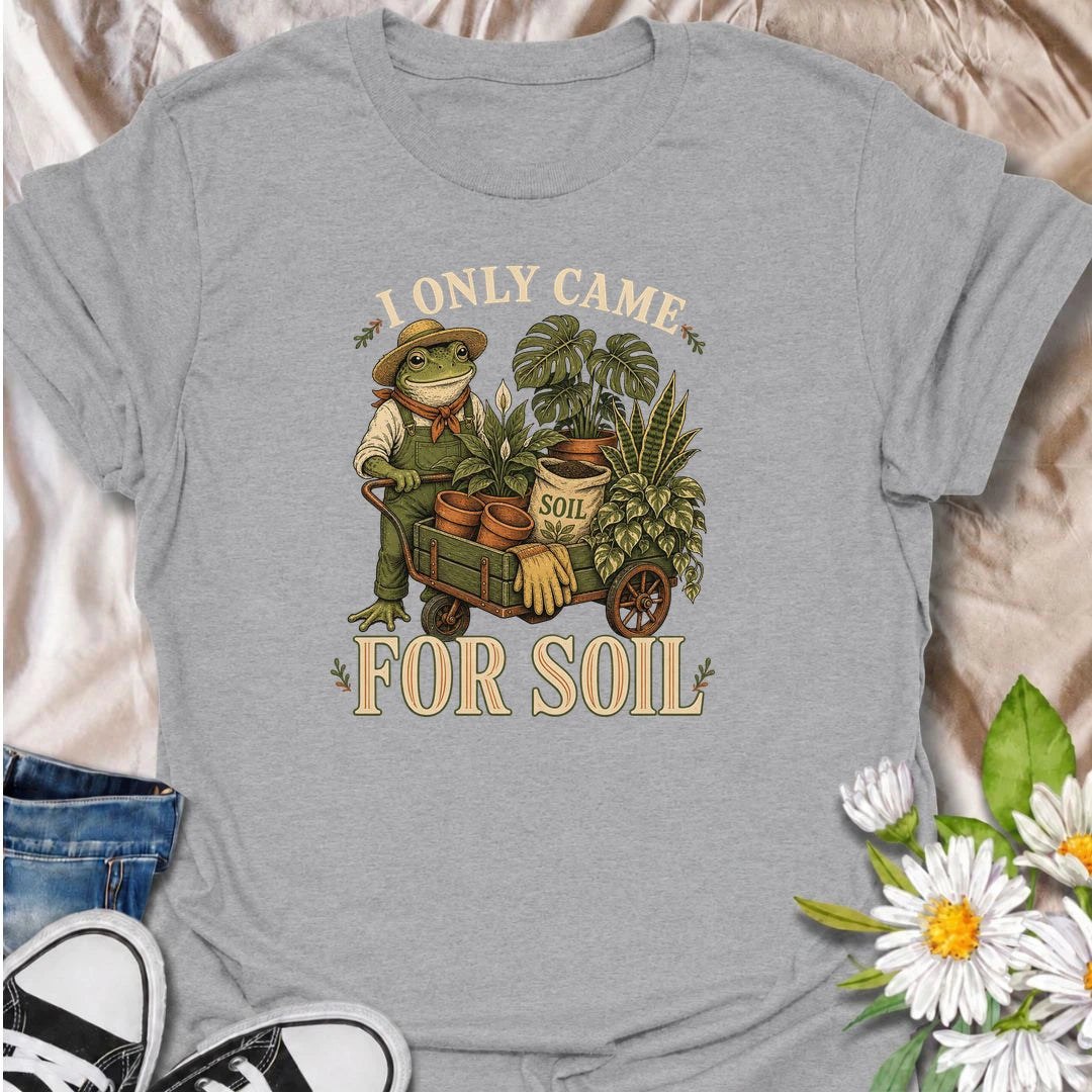 Funny plant lover T-shirt for anyone who goes to the garden center for one bag of soil and somehow comes home with a trolley full of plants. A vintage frog and houseplant design made for plant collectors, gardeners and anyone who understands an accidental nursery haul