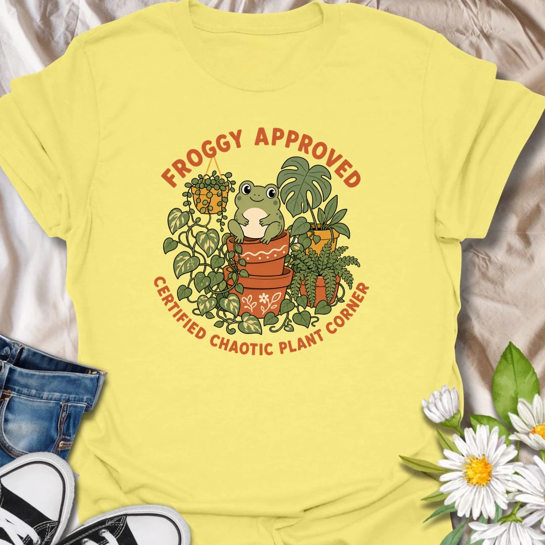 Cute frog and plant t-shirt for anyone with a certified chaotic plant corner.
Features a cheerful frog surrounded by lush houseplants and terracotta pots in a playful, giftable design.
Perfect for frog lovers, plant moms, houseplant collectors, and anyone with a slightly wild indoor jungle.
