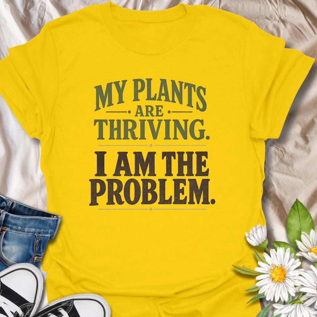 Funny plant t-shirt for anyone whose life may be messy but whose plants are doing just fine.
Features a vintage-style houseplant illustration with a relatable message for plant lovers and indoor gardeners.
Perfect for plant moms, houseplant fans, and anyone who measures success by healthy leaves.
